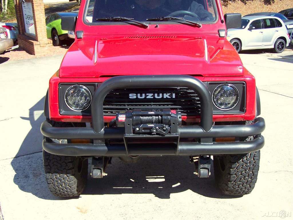 Suzuki-Samurai-1987-SUV-18