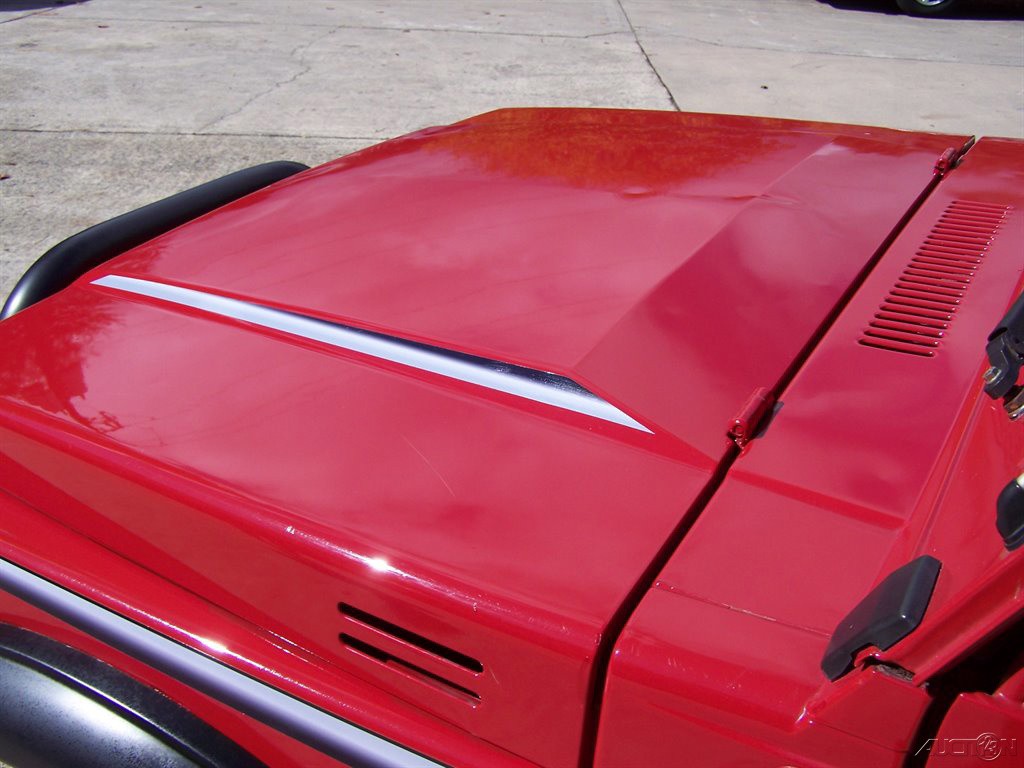 Suzuki-Samurai-1987-SUV-22