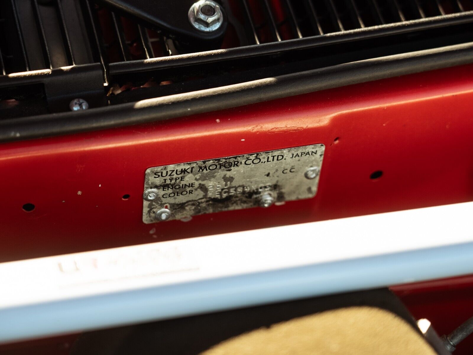 Suzuki-Swift-1989-Hatchback-37