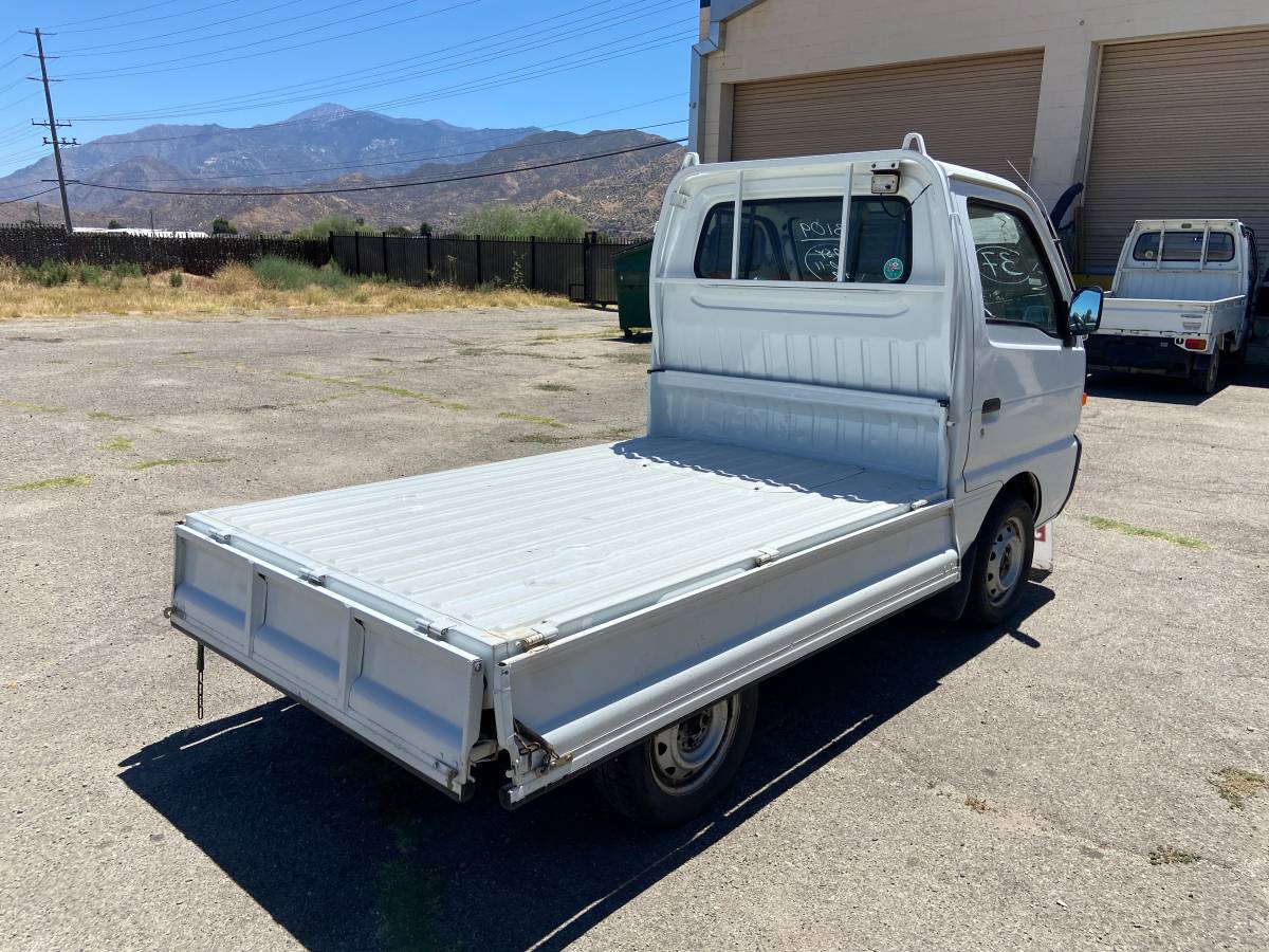Suzuki-carry-1998-white-17