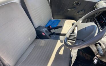 Suzuki-carry-1998-white-21