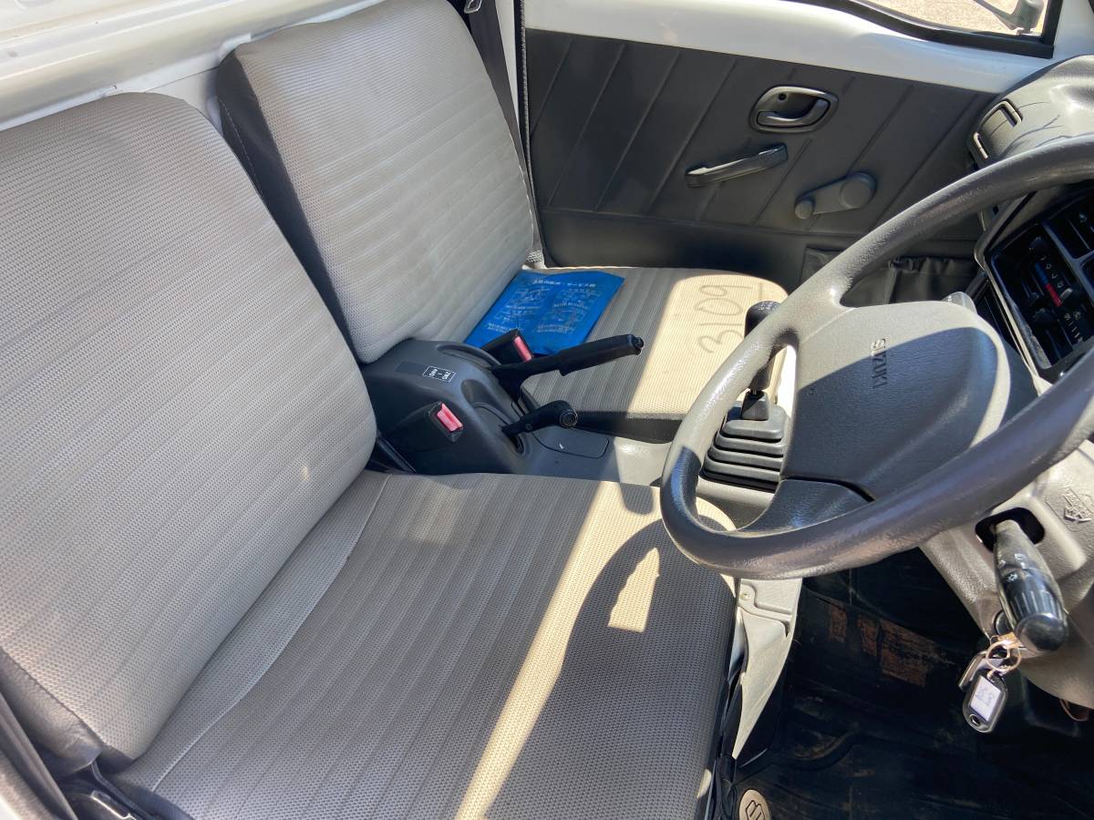 Suzuki-carry-1998-white-21