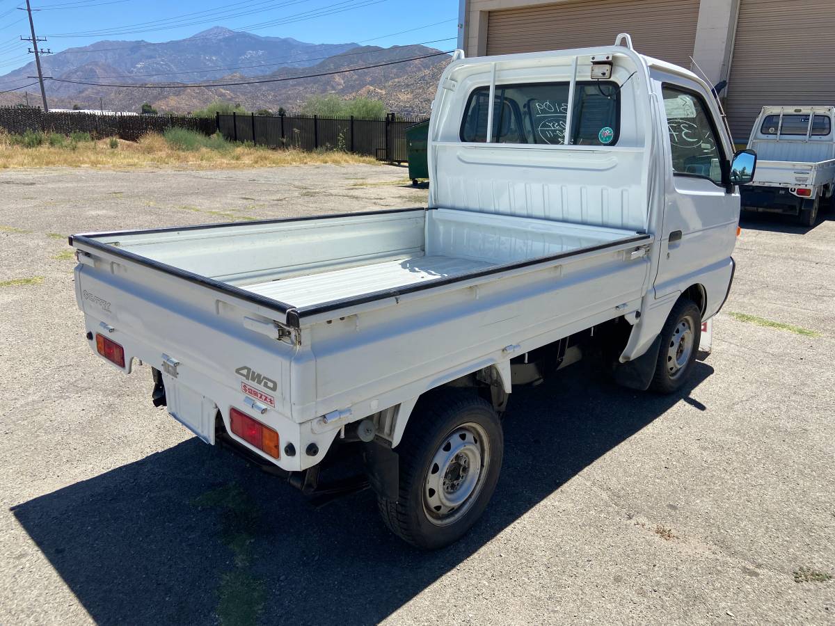 Suzuki-carry-1998-white-9