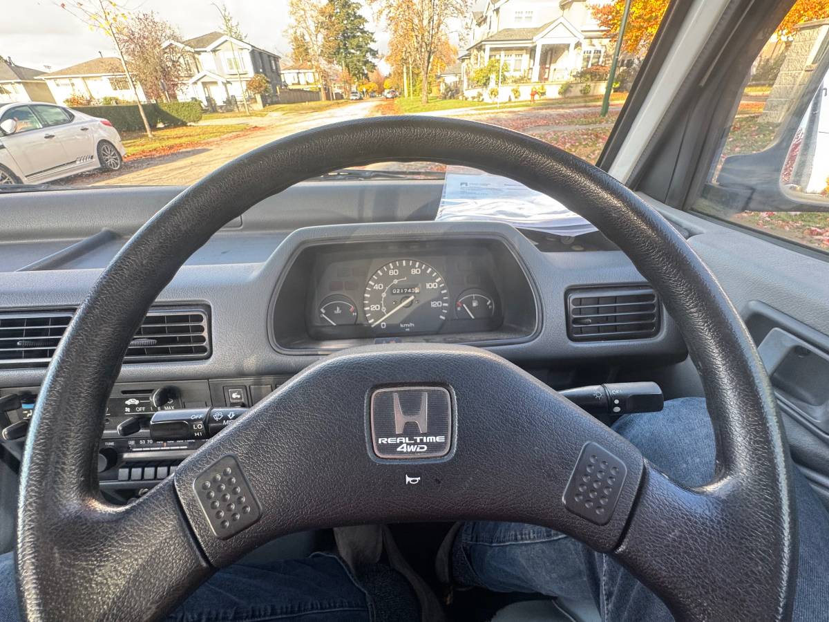 Suzuki-carry-truck-1992-white-12