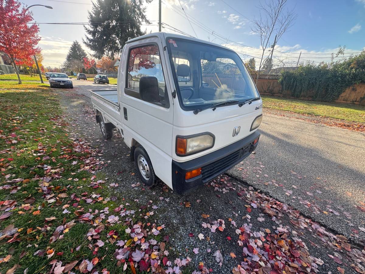 Suzuki-carry-truck-1992-white-14