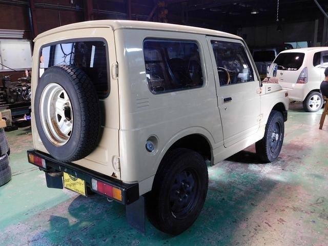 Suzuki-jimny-1993-custom-9