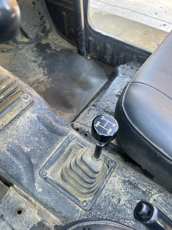 Suzuki-samurai-1988-3