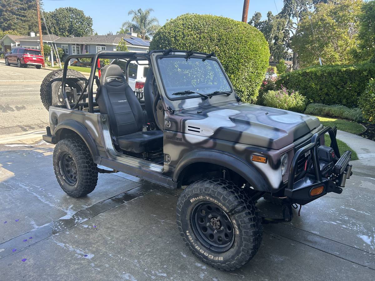 Suzuki-samurai-1988-9