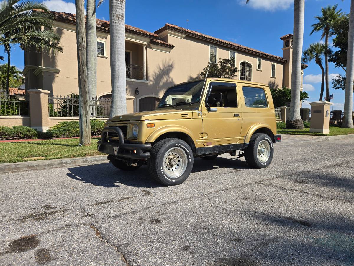 Suzuki-samurai-1988-custom-3