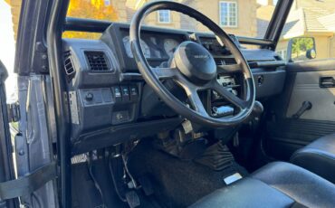 Suzuki-samurai-1988-grey-11