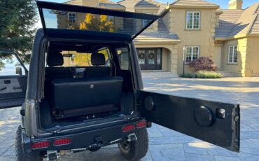 Suzuki-samurai-1988-grey-7