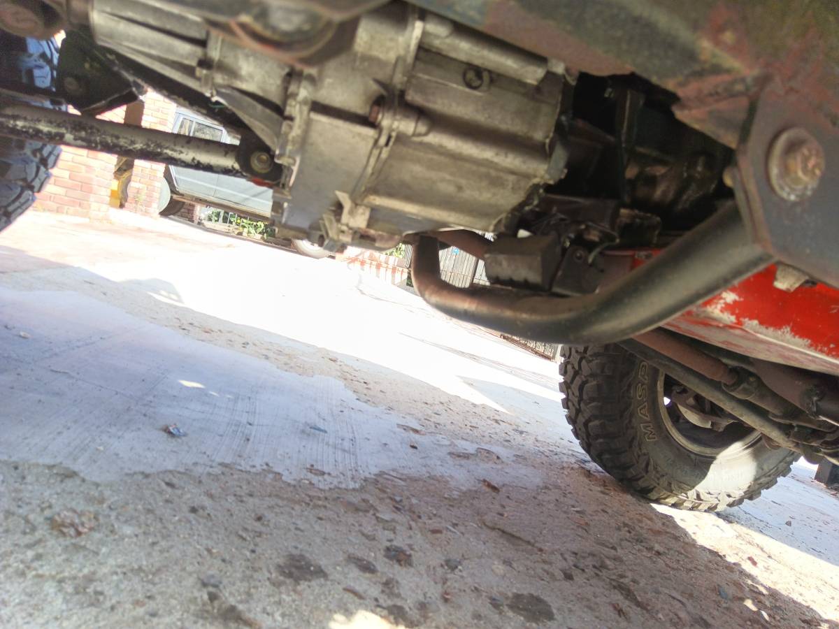 Suzuki-samurai-1988-yellow-5