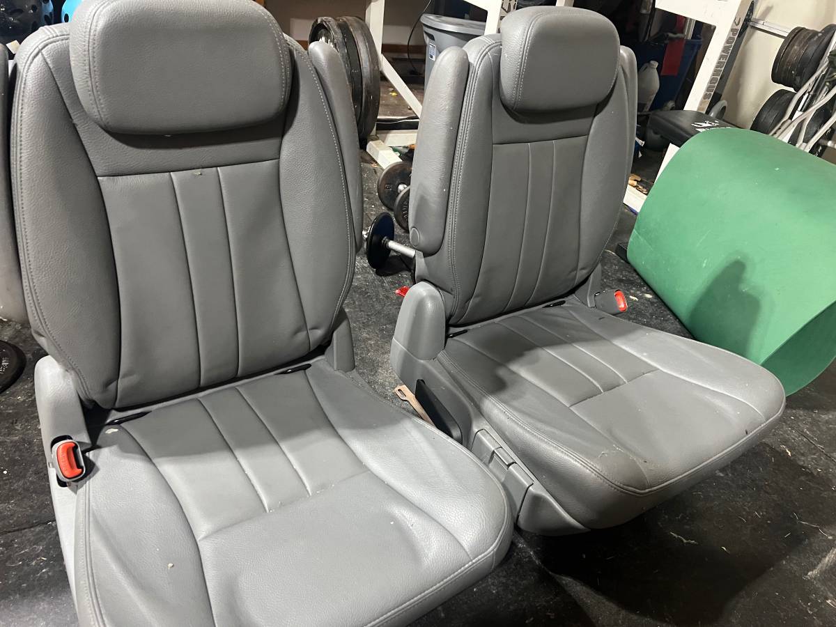 Suzuki-samurai-1989-red-6