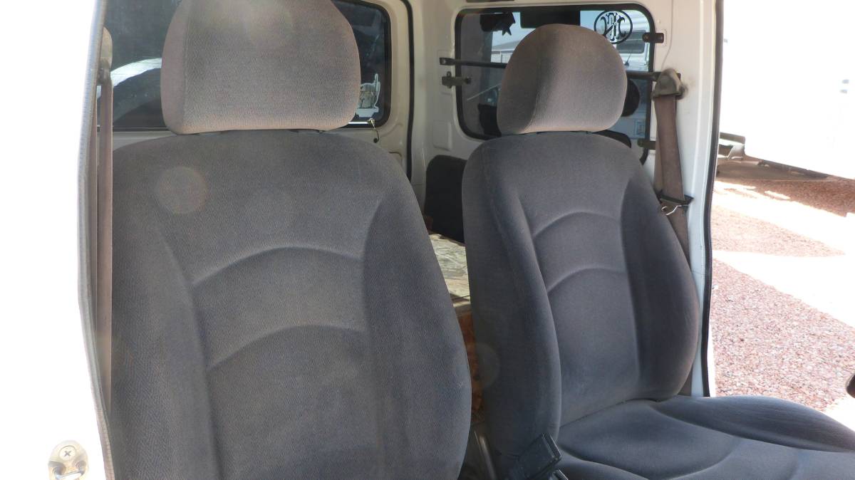 Suzuki-samurai-tin-top-1986-white-5