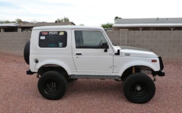 Suzuki-samurai-tin-top-1986-white-9