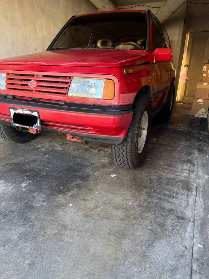 Suzuki-sidekick-1989-red-13