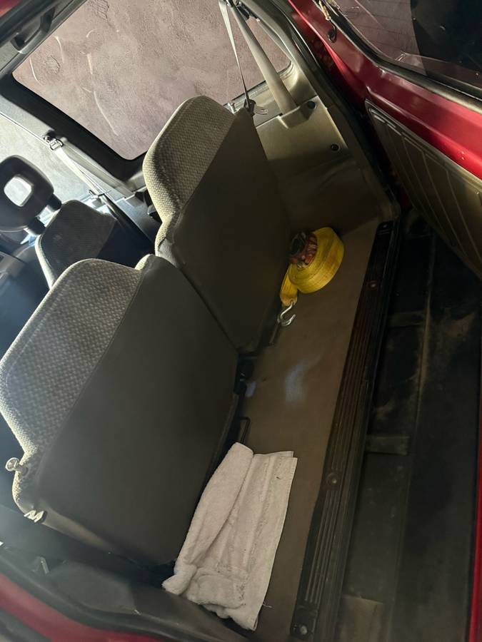 Suzuki-sidekick-1989-red-3