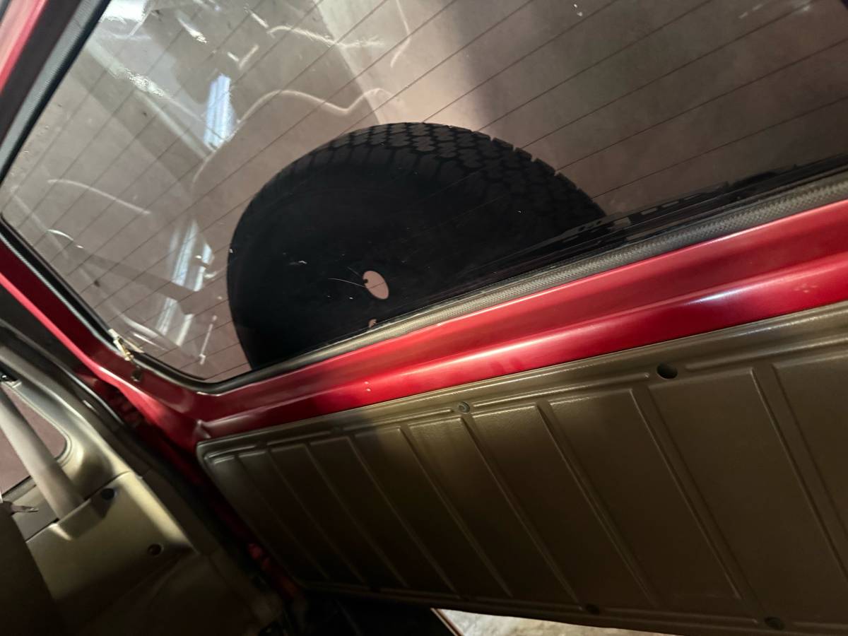 Suzuki-sidekick-1989-red-6