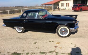T-bird-1957-black-7