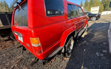 Toyota-4-runner-deluxe-4x4-1986-red-10