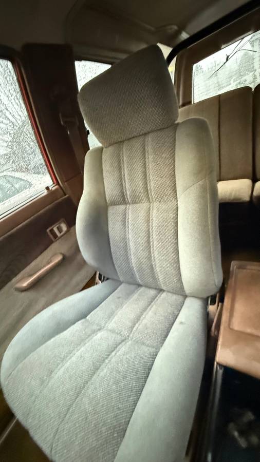 Toyota-4-runner-deluxe-4x4-1986-red-5