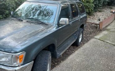 Toyota-4-runner-v6-1993-green-1