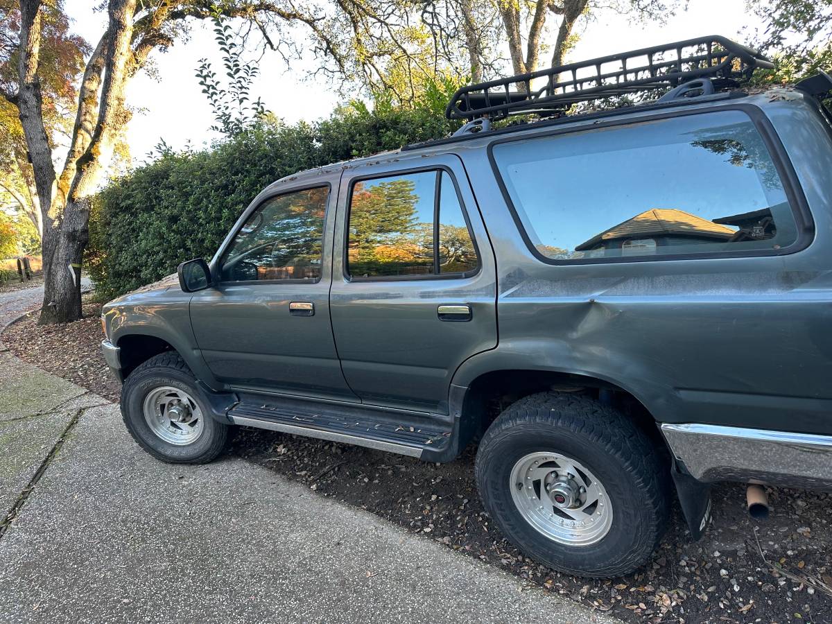 Toyota-4-runner-v6-1993-green-4