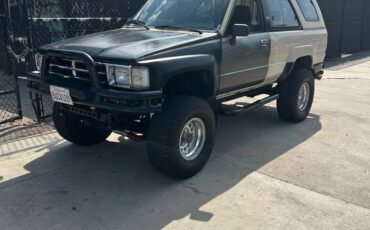 Toyota-4runner-1985-yellow-2