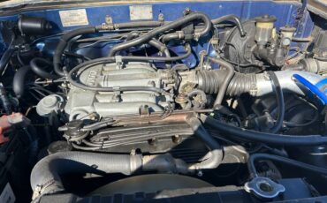 Toyota-4runner-1985-yellow-4