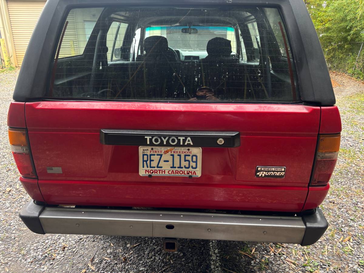 Toyota-4runner-1987-red-3
