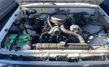 Toyota-4runner-1987-white-1