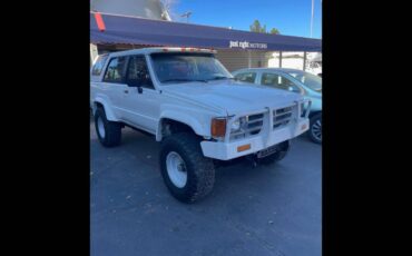 Toyota-4runner-1987-white-9