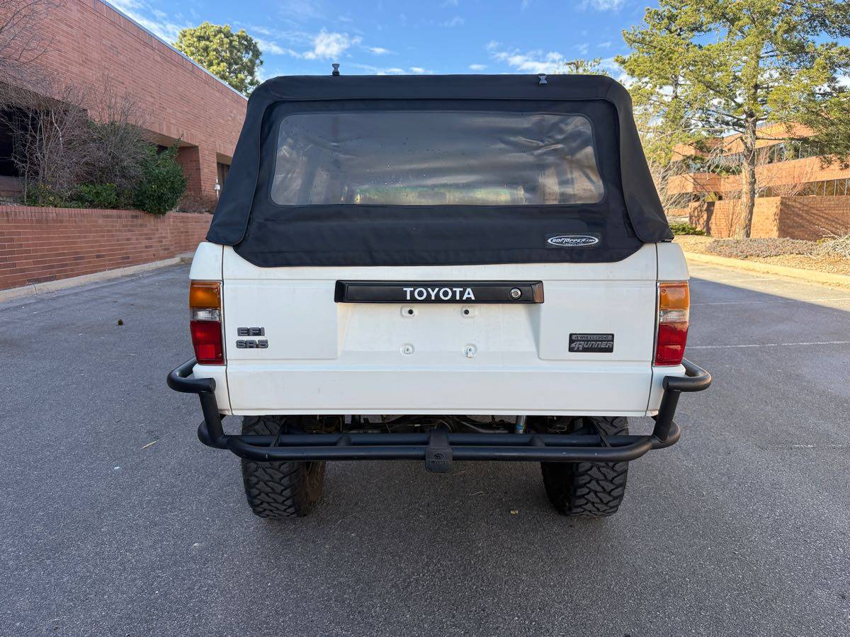 Toyota-4runner-1988-11
