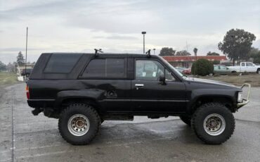 Toyota-4runner-1988-3
