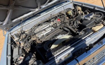 Toyota-4runner-1990-grey-2