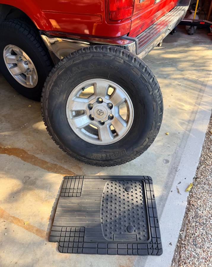 Toyota-4runner-1992-red-4