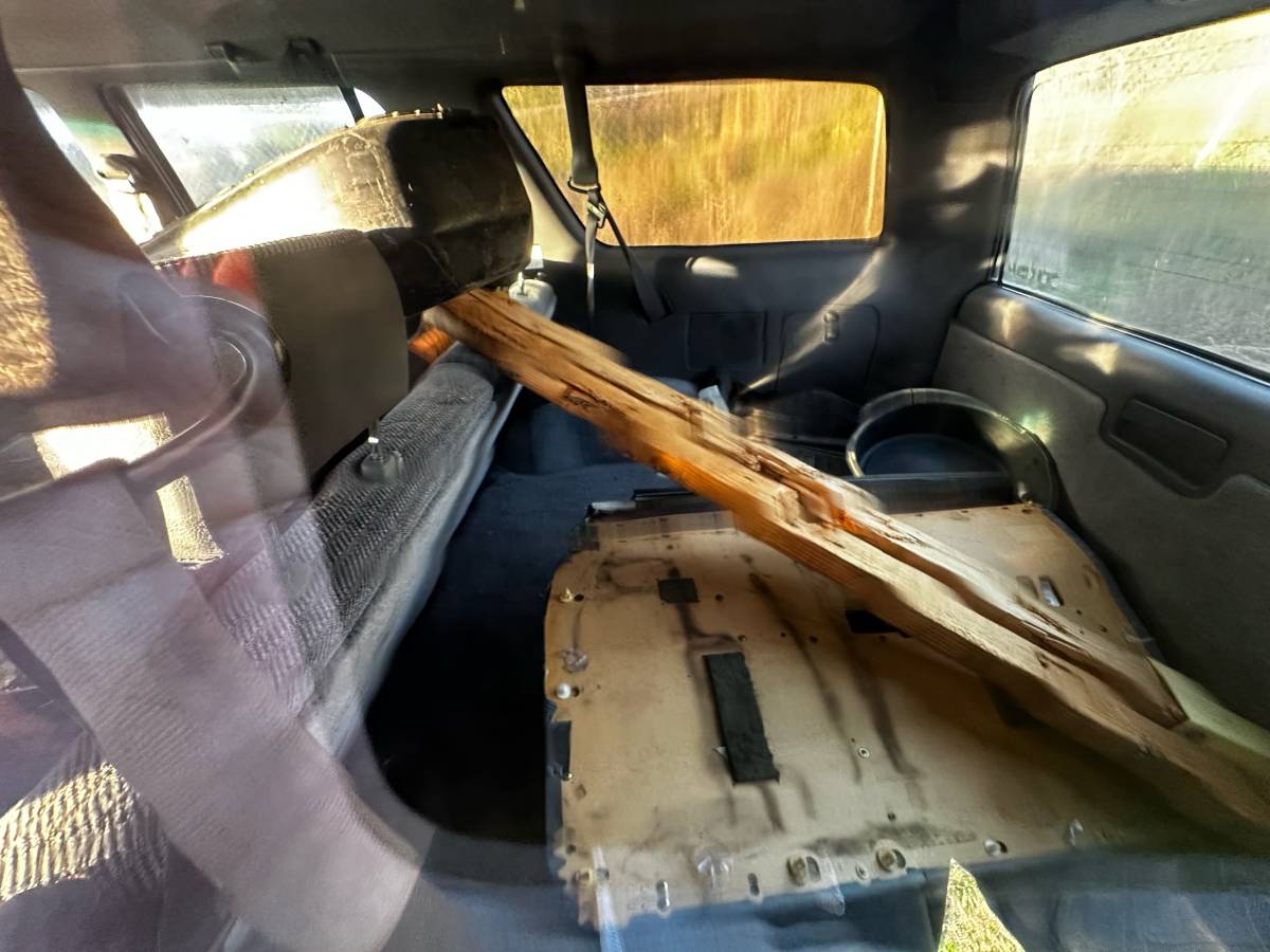 Toyota-4runner-1993-11