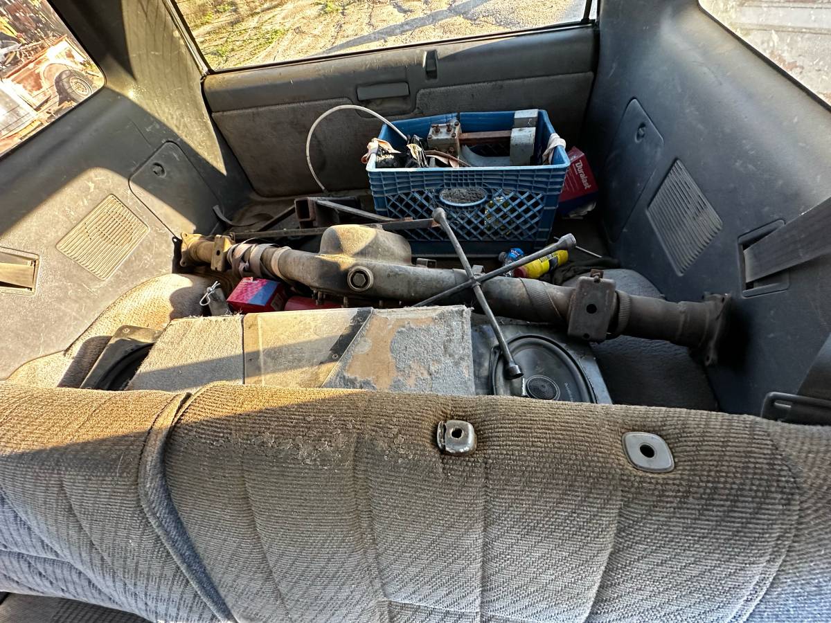 Toyota-4runner-1993-14