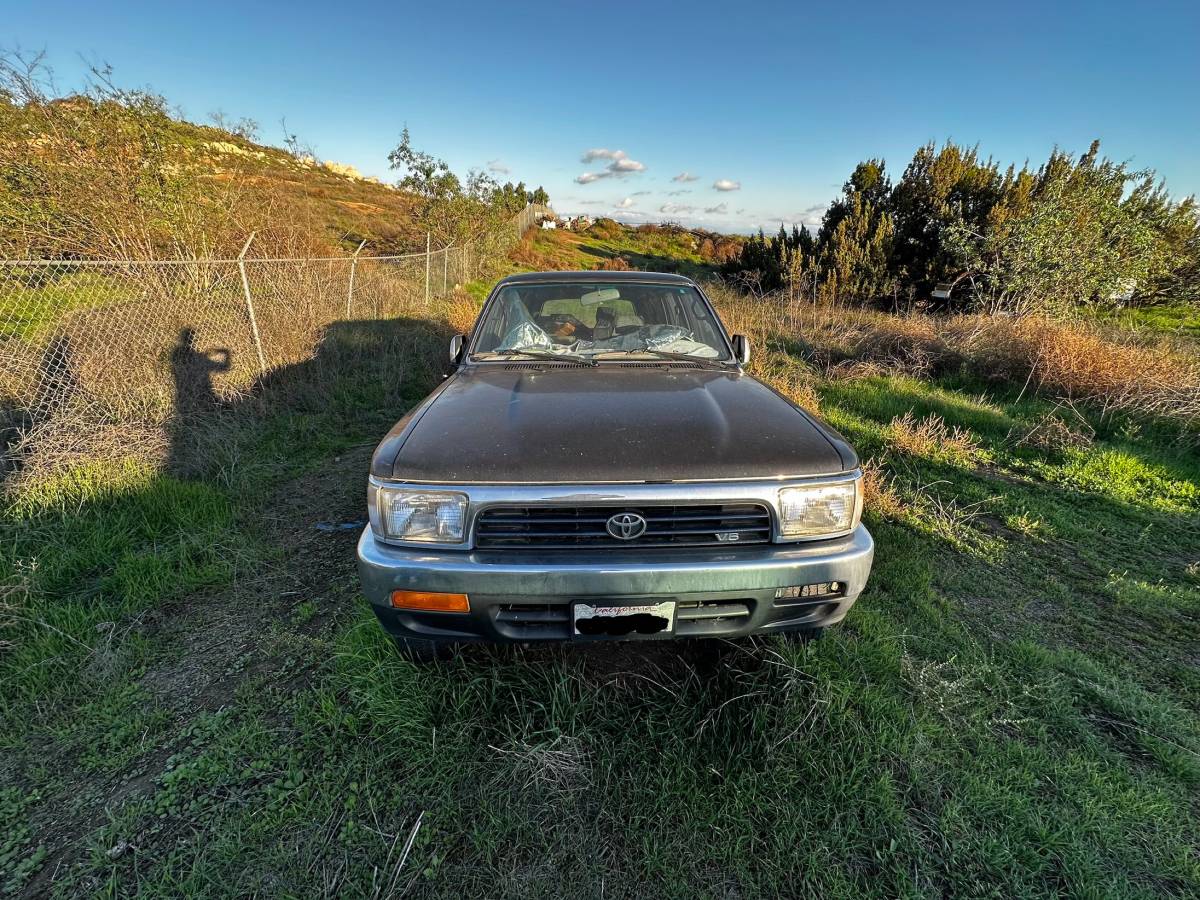Toyota-4runner-1993-16