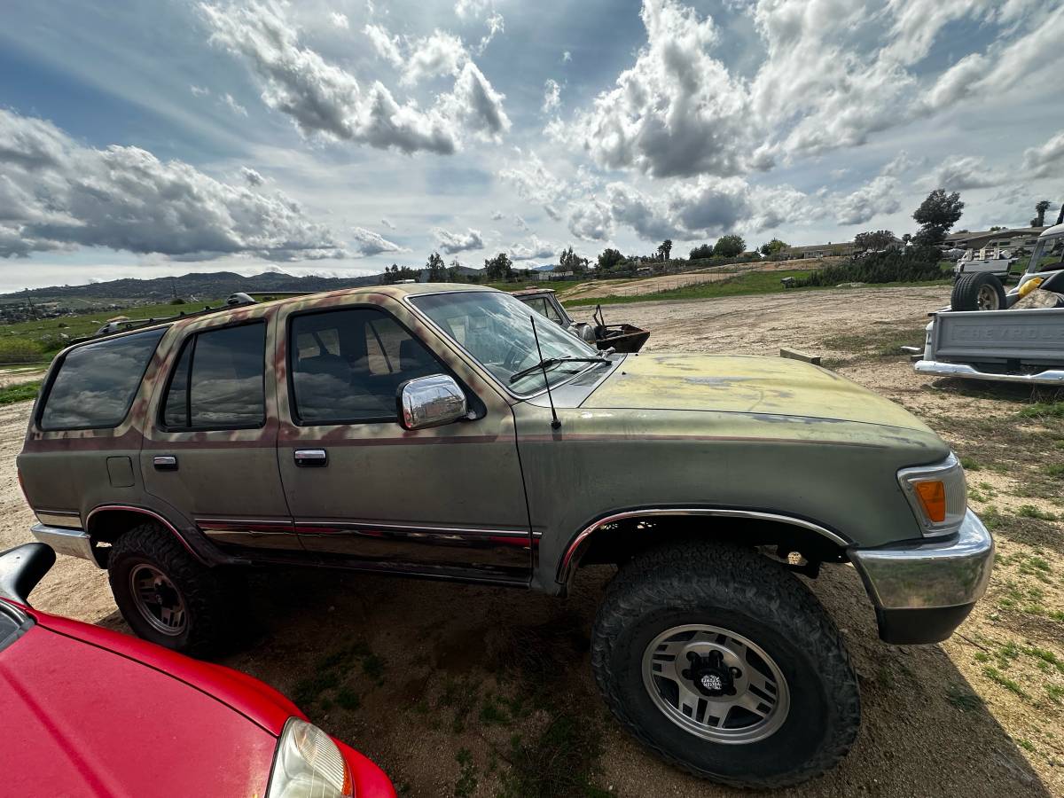Toyota-4runner-1993-5