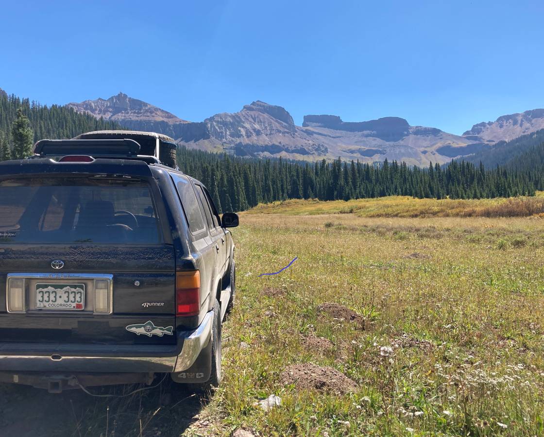 Toyota-4runner-1994-black-1