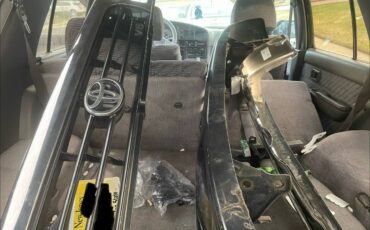 Toyota-4runner-1994-black-9