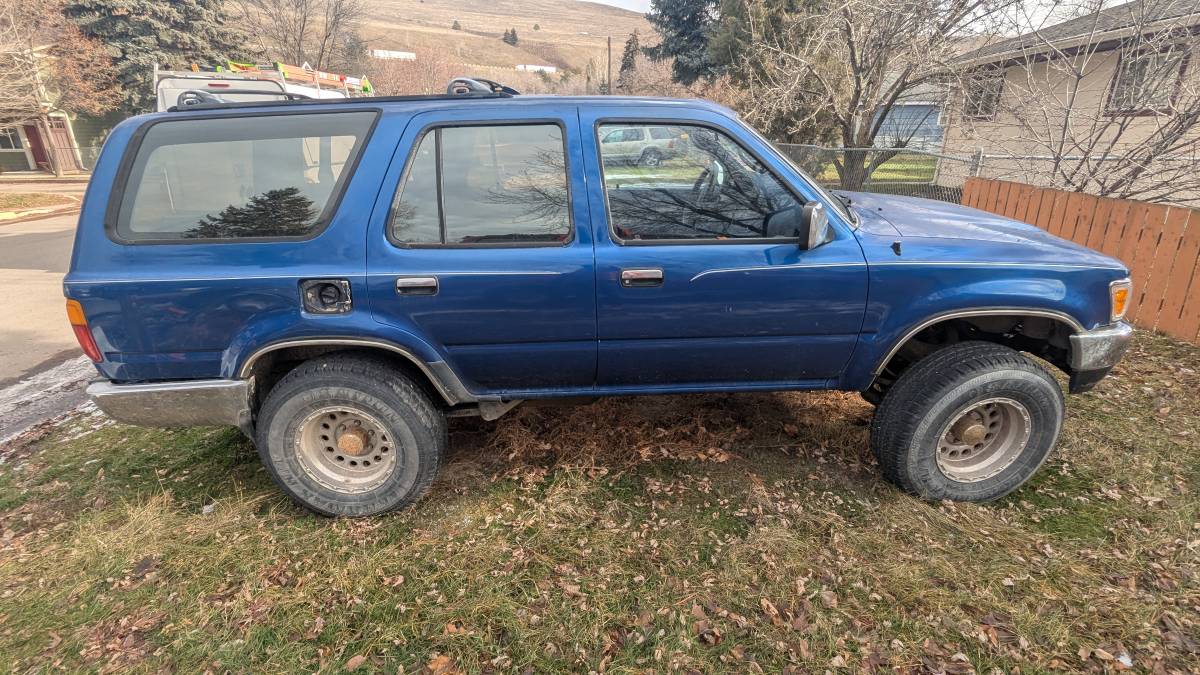Toyota-4runner-1994-blue-3