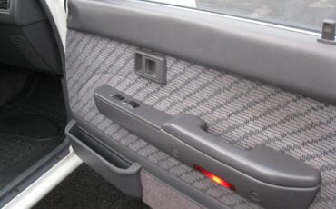 Toyota-4runner-1995-white-12