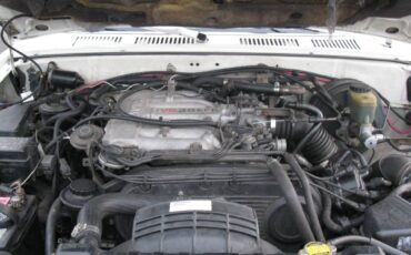 Toyota-4runner-1995-white-15