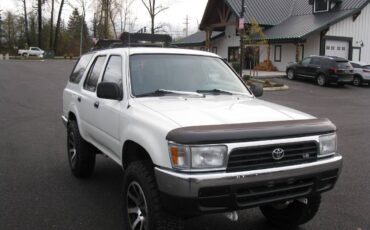 Toyota-4runner-1995-white-2