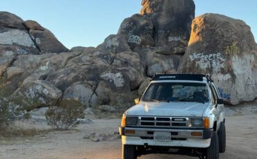 Toyota-4runner-sr5-1986-1