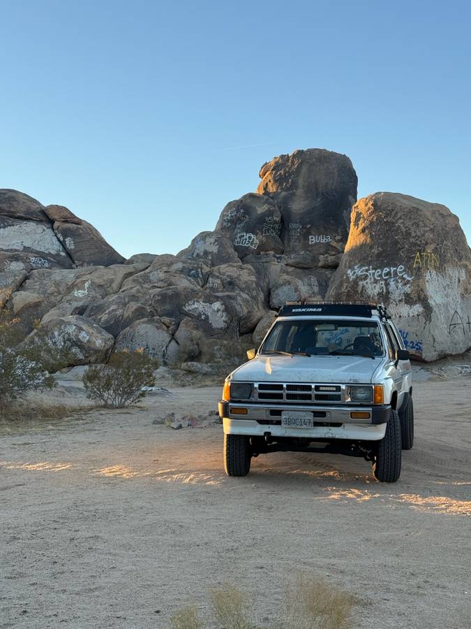 Toyota-4runner-sr5-1986-1