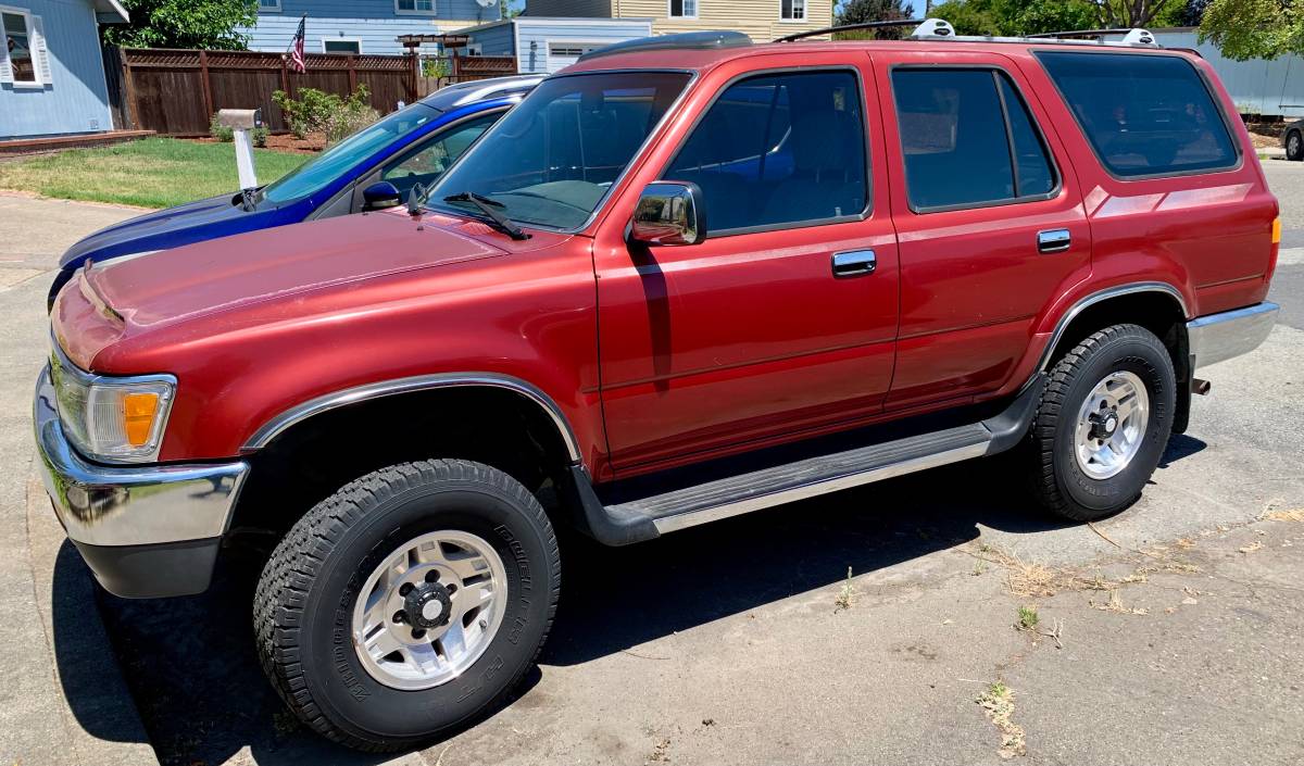 Toyota-4runner-sr5-1994-red-10