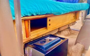 Toyota-4runner-sr5-1996-green-1